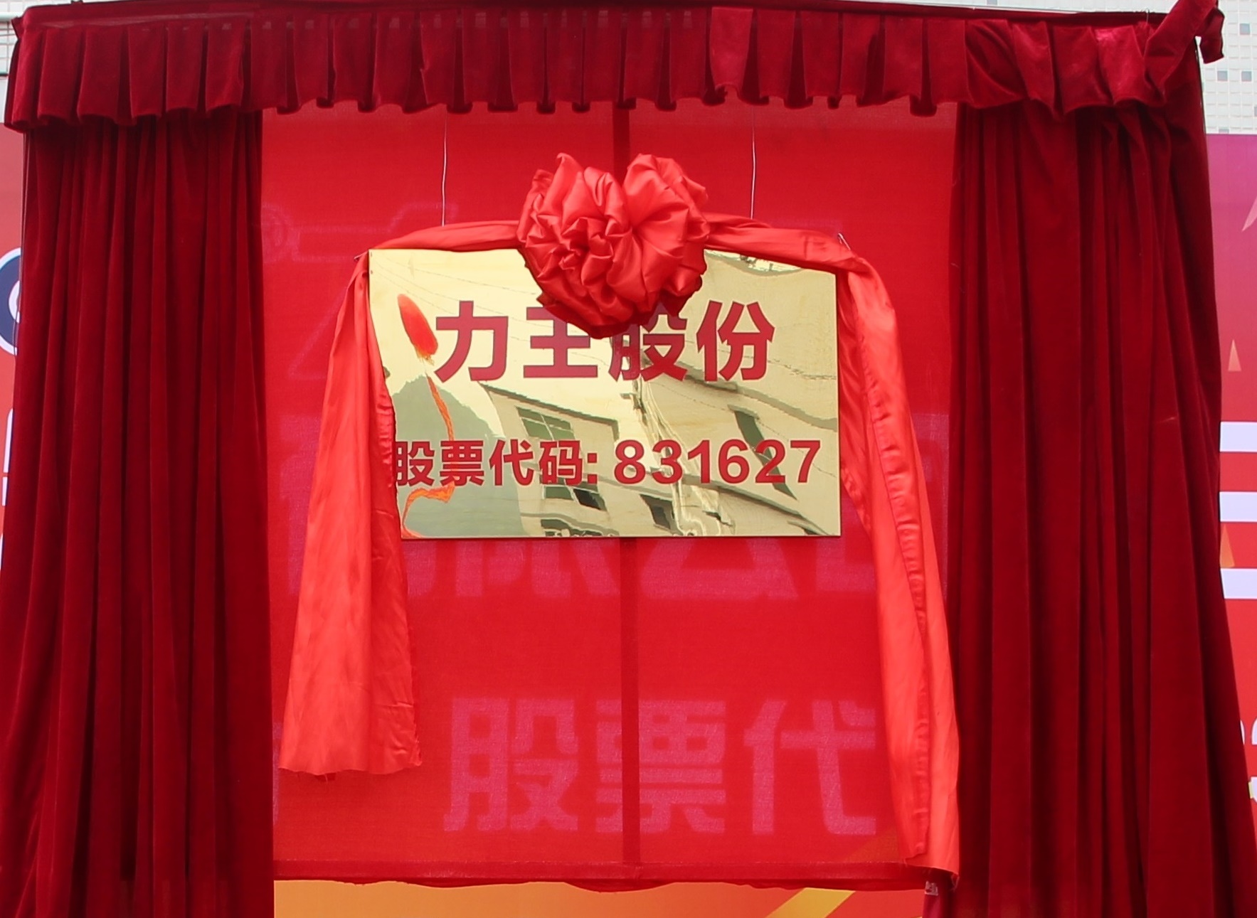 ���ֲ���������