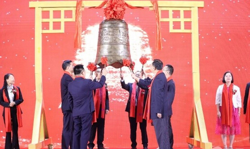 ���ֲ��ɷ��ֳ��ϰ���������һ������п�̵�ر����ҵ